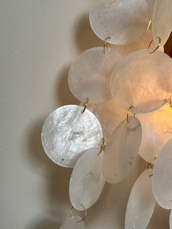 Image 1 of Satz von 2 Capiz Shell Wandleuchten Perle Opaline Gold Frame