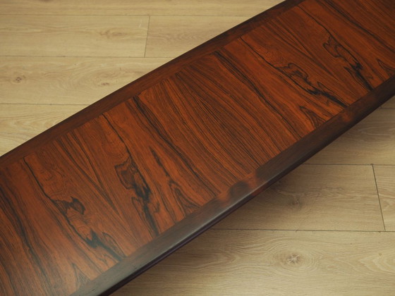 Dänisches Lowboard aus Palisanderholz mit schwarzen Beinen – Flaches Mid-Century-Modern-Design, 1970er Jahre (photo 8 of 9)