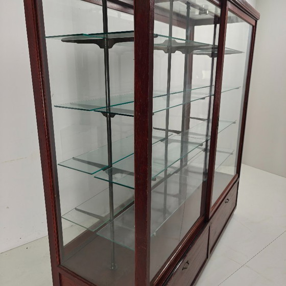 Image 1 of Vetrina antica per uso museale