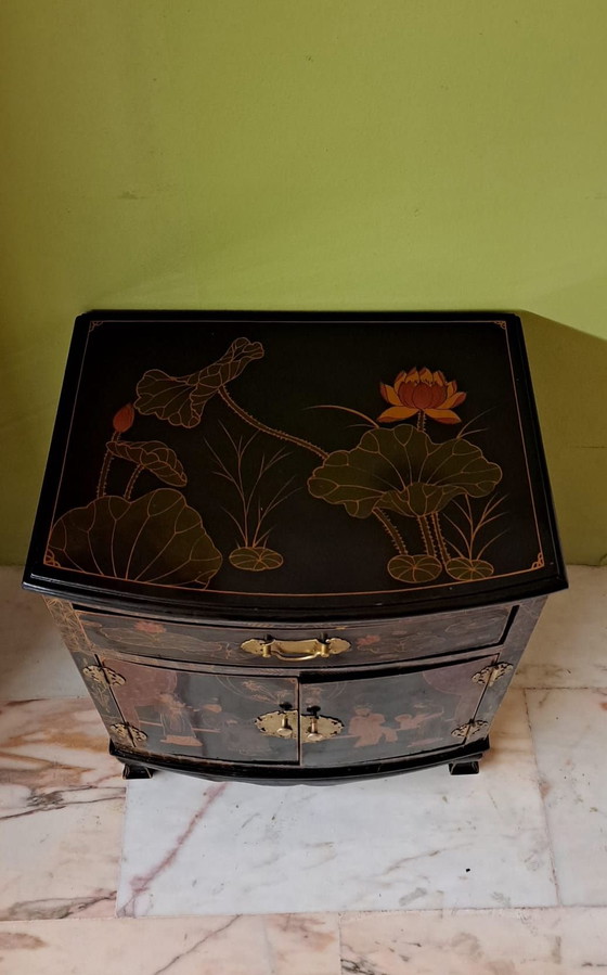 Tavolino orientale antico., Comodini, Legno, Ottone, Nero (foto 3 di 8)