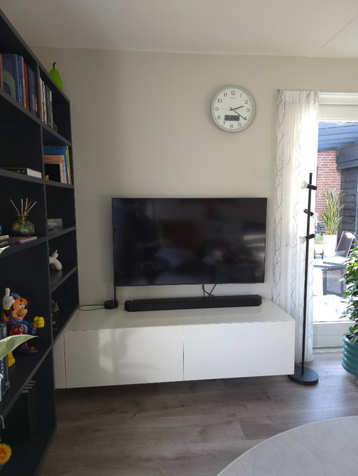 Boekenkast/TV meubel