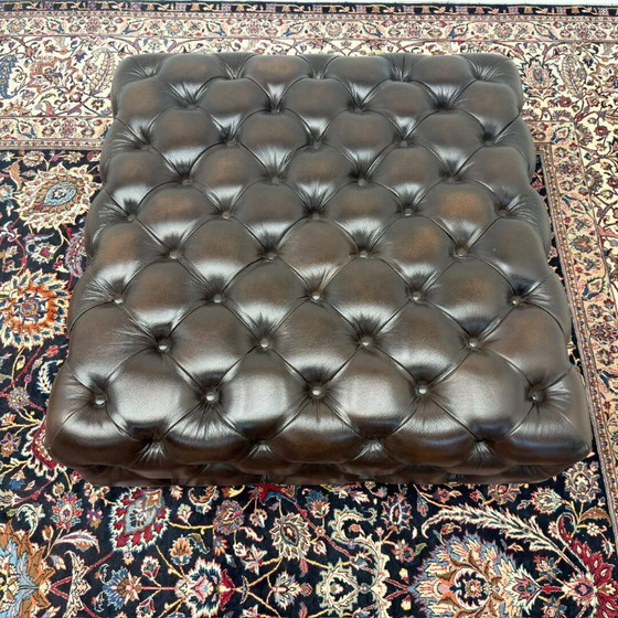Large Brown Chesterfield Footstool & Pouf – Footstools & poufs, Leather, Wood (photo 3 of 6)