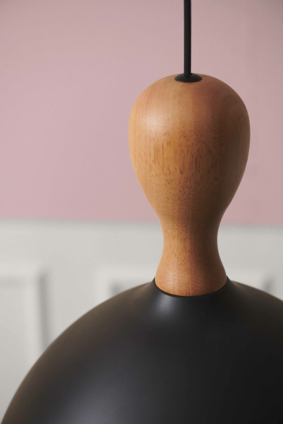 Image 1 of Large Scandinavian pendant light, Halo Design Dueodde, Ø39 cm – New in box