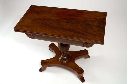 Table à jeux anglais en acajou