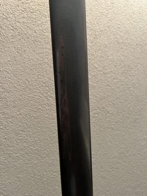 Image 1 of Two Artemide Tebe floor lamps – Ernesto Gismondi