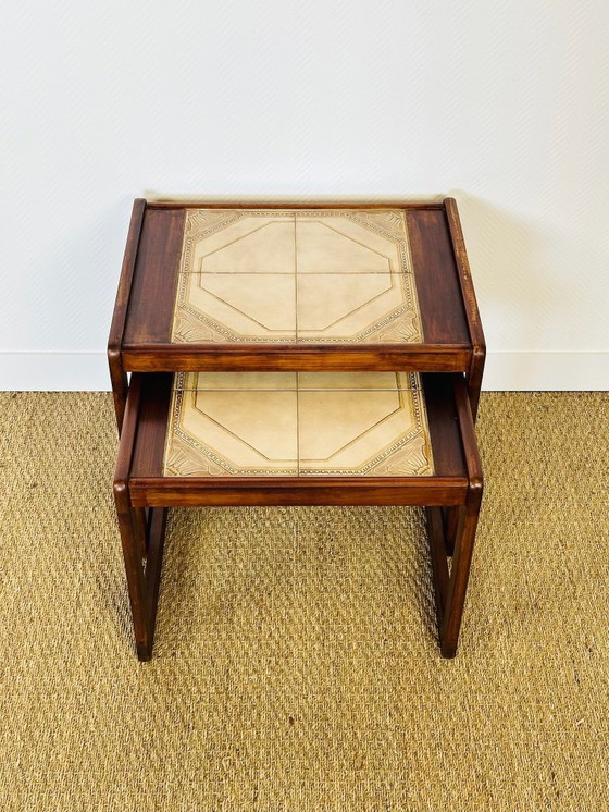 Image 1 of Pair of vintage nesting coffee tables in wood and ceramic, 1960