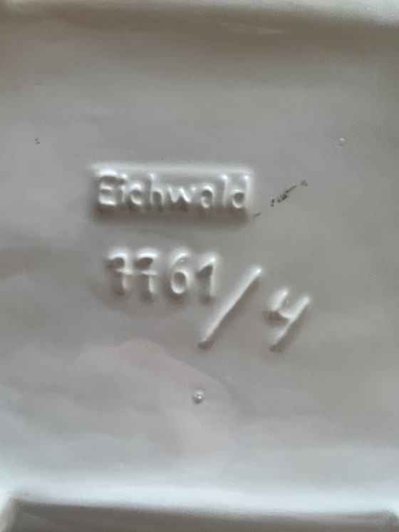 Image 1 of 3 delig Art Deco kaststel