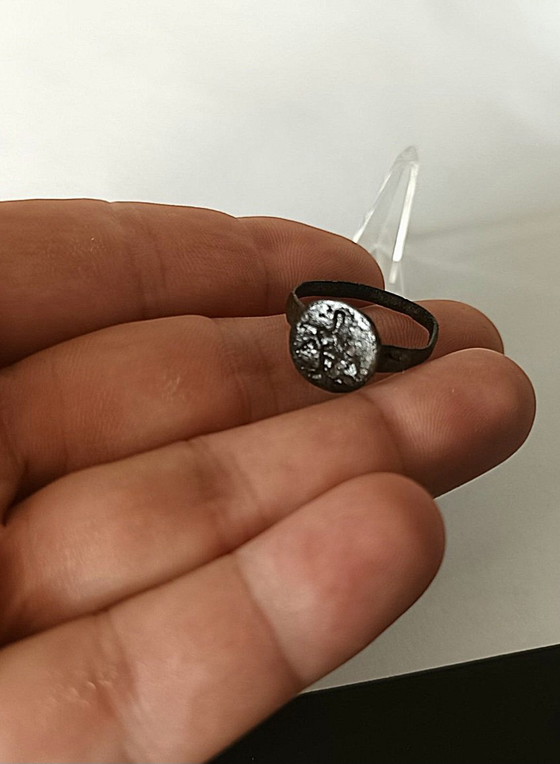 Anello – Oggetti decorativi, Bronze (photo 2 of 5)