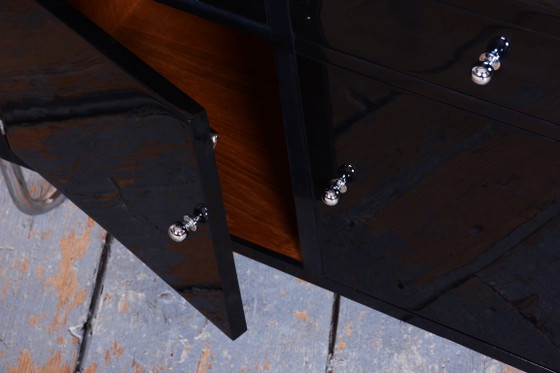 Restored Bauhaus Small Cabinet, By R. Slezák, Chrome-Plated Steel, Czech, 1930s – Metal, Wood (photo 9 of 13)