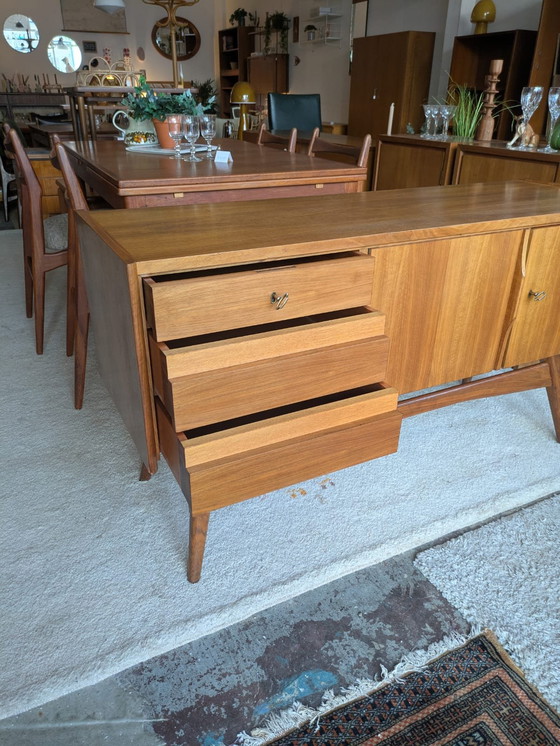 Image 1 of Vintage teakhouten lowboard, dressoir 