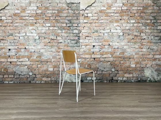 HAY Petit Standard Set of 6 - Wood/White | Daniel Rybakken, Dining chairs, Metal, Brown (photo 8 of 15)