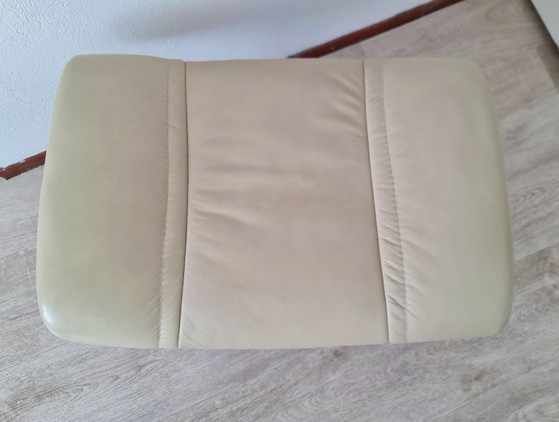 Image 1 of Pouf ottoman Stressless Ekornes crème