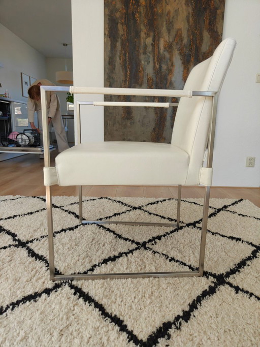 Bert Plantagie Honorary Chairs