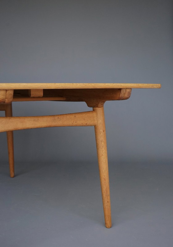 Image 1 of Table de salle à manger extensible en chêne Hans J. Wegner Modèle AT 310 par Andreas Tuck,1960s