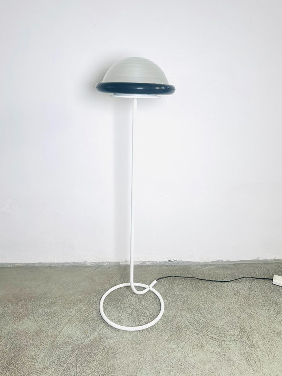 Skulpturale Halbkugel-Stehlampe von Aldo Van Den Nieuwelaar, Niederlande, 1970er Jahre (photo 2 of 7)