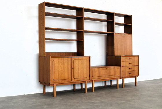 Image 1 of meuble mural vintage suédois en teck