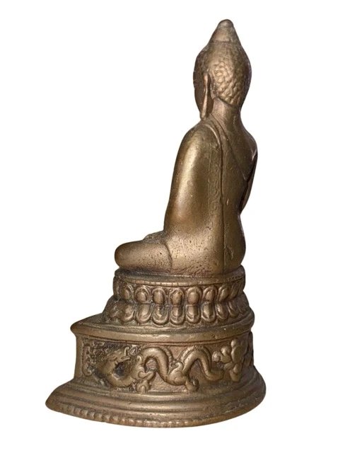 Antiker massiver Bronze-Reisealtar Shakyamuni Buddha im Pala-Stil mit Elefanten und Makara – ca. 14.-16. (photo 6 of 9)