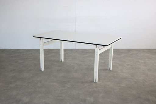 Table de salle à manger vintage Pastoe