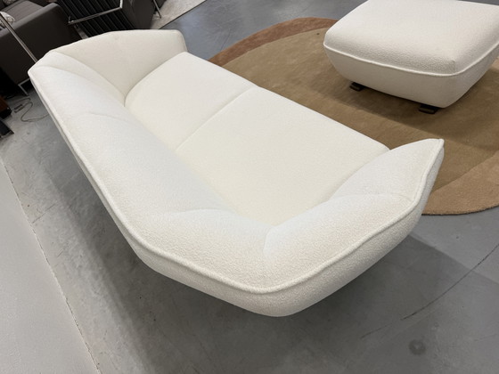 Image 1 of Canapé 3 places Pode Colla avec pouf en tissu Amelia