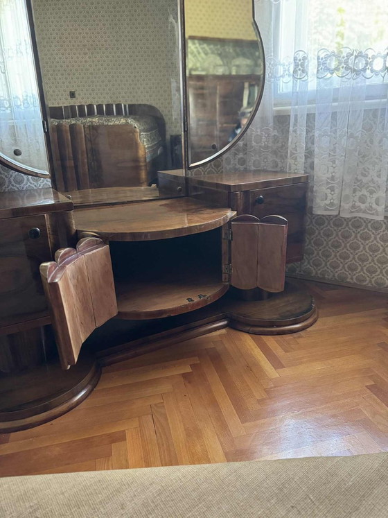 Art Deco Walnut Vanity Table with Triptych Mirror, 1930s – Dressing tables (photo 4 of 6)