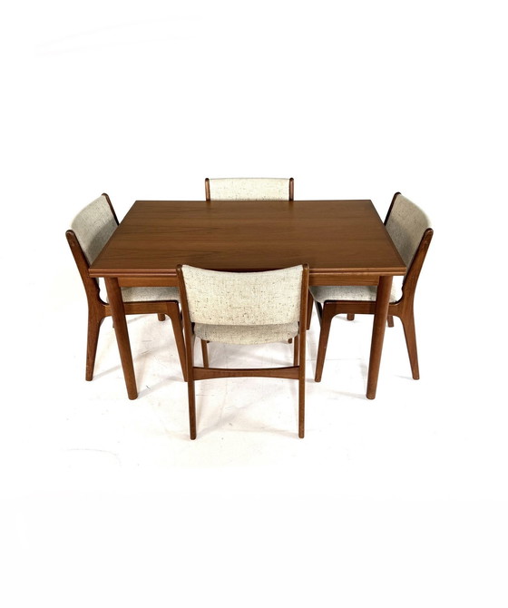 Image 1 of Vintage extendable Danish dining table '60s