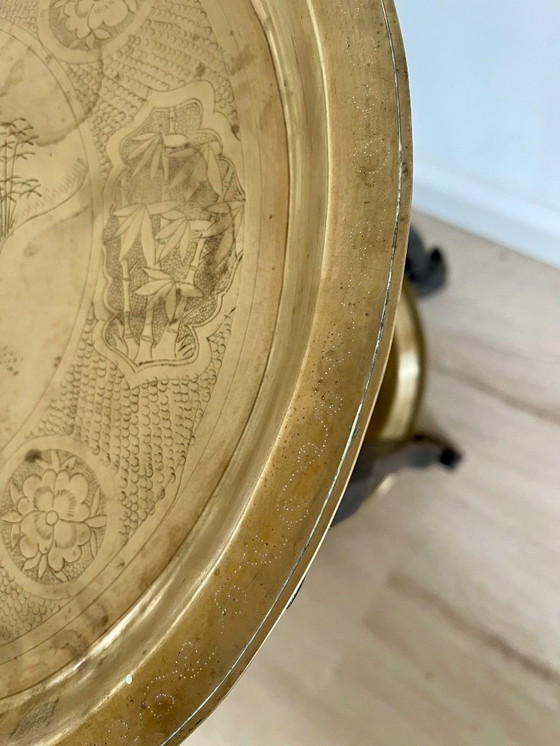 Image 1 of Table à thé asiatique ancienne avec bols en bronze