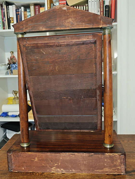 Specchio da toeletta / Specchio da tavolo antico Impero in mogano con cassetto (ca. 1820–1830) – 80 cm (photo 13 of 15)