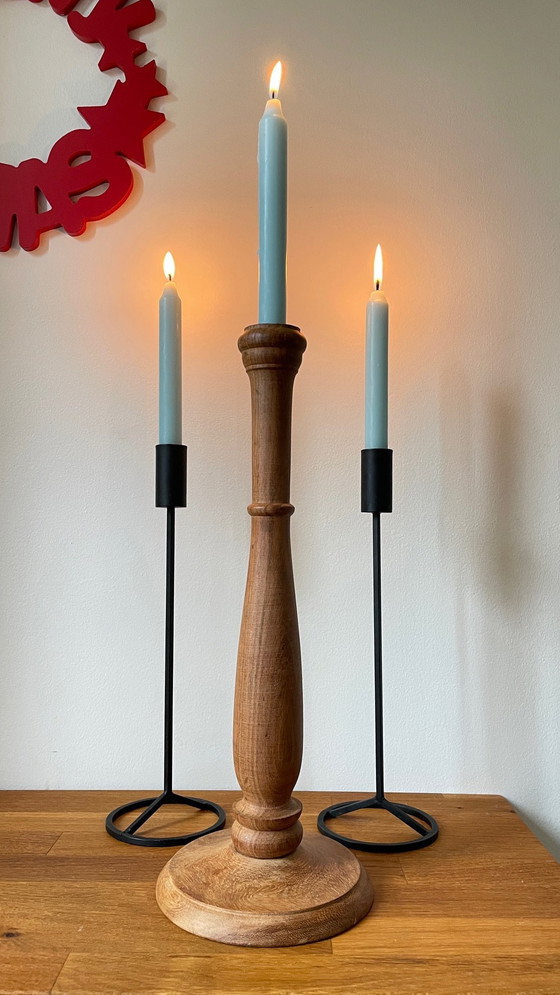 Image 1 of Trio van Teak en Vintage Stalen Kandelaars