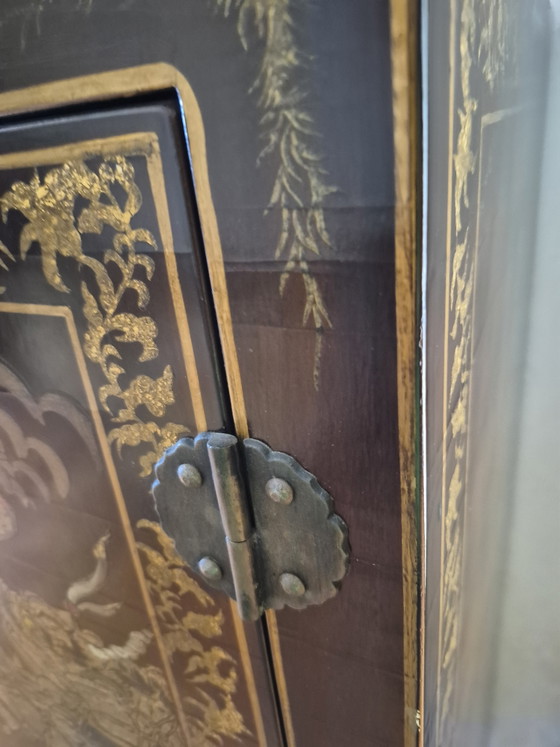 Image 1 of Chinese Kast