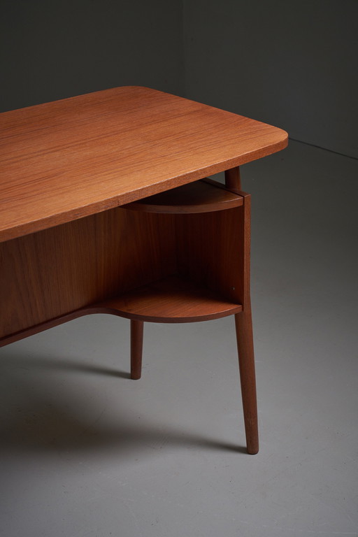 Tiebergaard Desk By Gunnar Nielsen