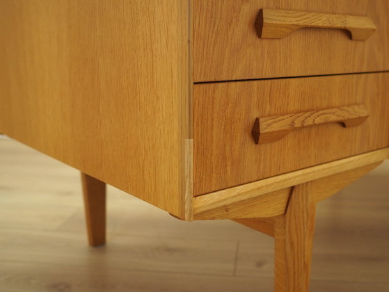 Image 1 of Escritorio de roble, diseño danés, años 60, diseñador: Henning Kjærnulf