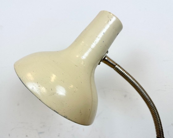 Image 1 of Beige Industrial Gooseneck Table Lamp, 1960s