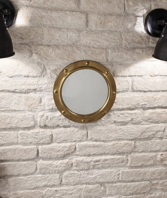 Image 1 of Miroir hublot en laiton vintage Peerage – Fabriqué en Angleterre
