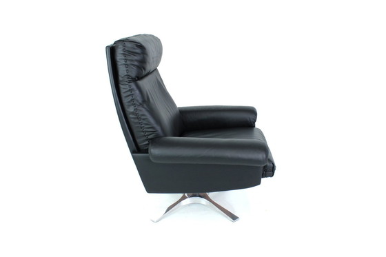Image 1 of as new ! de Sede DS-31 1st Series Lounge Chair Fauteuil, cuir et aluminium Base rocking Mechanism, fully restored ! LP 7005,- € 