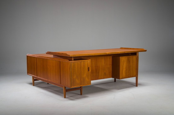 Image 1 of  Chefschreibtisch Modell 209 aus Teakholz von Arne Vodder für Sibast, 1955