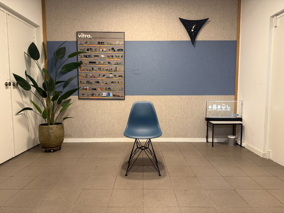 Vitra | Eames | DSR | Azul Marino | 1 unidad – Sillas de comedor, Metal, Plástico (photo 2 of 9)