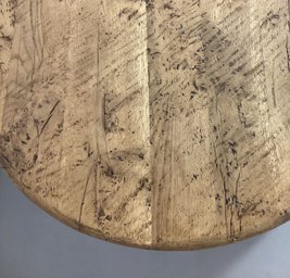Table ronde brutaliste – Livres d'art, Bois (photo 4 of 5)