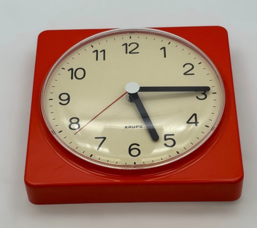 Joe Colombo Optic 02 Alessi ABS White Alarm Clock, Italian Design