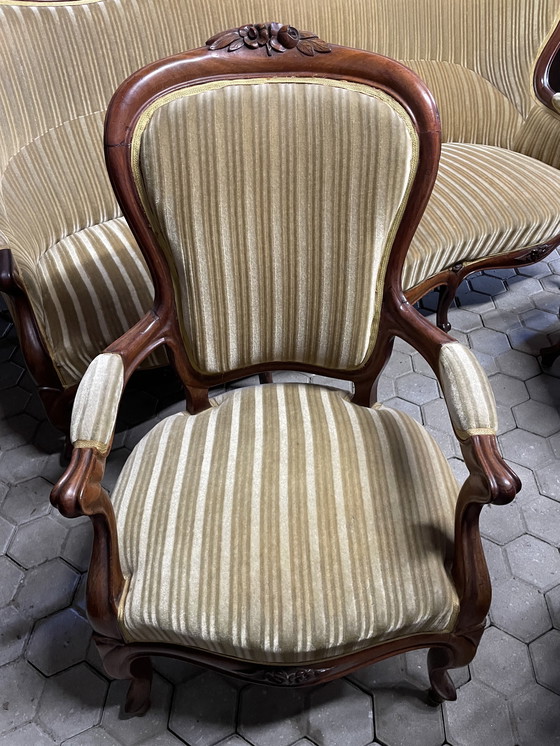 Image 1 of Conjunto de sofás Luis XV antiguos con 2 sillones