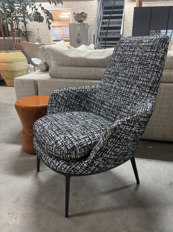 Image 1 of Maxalto B&B Italia Caratos fauteuil in stof cat. Super LP € 3.480,- 