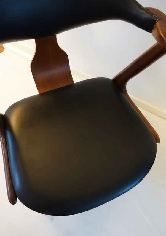 Image 1 of Sedia in corno di mucca Louis van Teffelen, anni '60, AWA