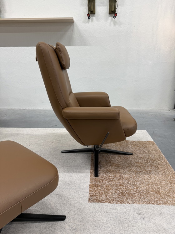Image 1 of Leolux Evidence Entro Two Fauteuil hoog Bruin leer