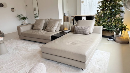 Minotti White corner sofa