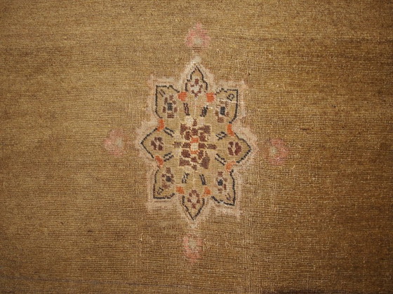 Image 1 of Alfombra persa Tabriz antigua hecha a mano, 3,10' x 5,5' (121 cm x 167 cm), década de 1900 - 1B152