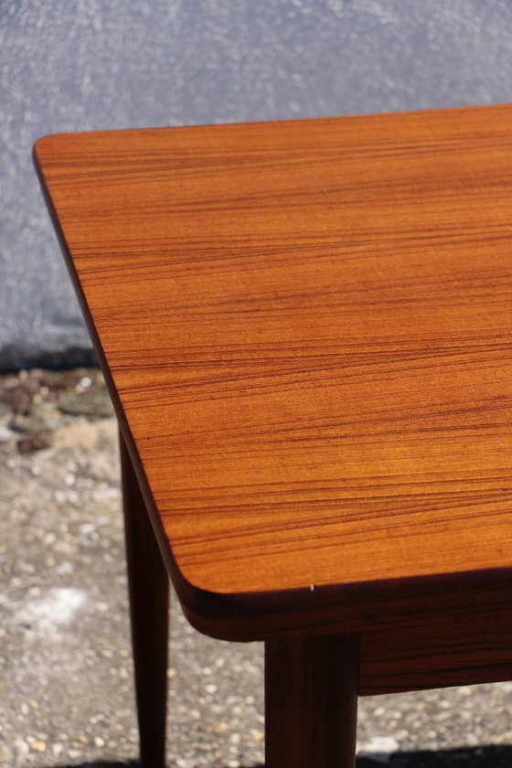 Image 1 of Table de Repas Vintage en Teck – Design Scandinave Extensible