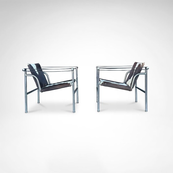 Image 1 of Fauteuil LC1 en peau de poney, modèle ancien, conçu par Le Corbusier et al. pour Cassina, années 1970, lot de 2.