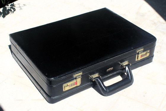 Vintage Briefcase From The Antler Brand – Laptop bags, Leather, Metal (photo 3 of 10)