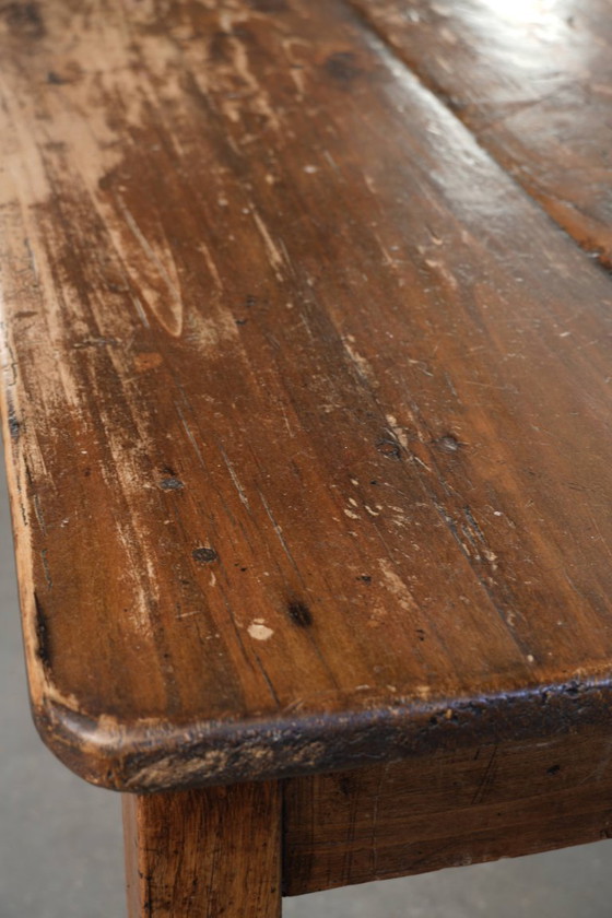 Image 1 of Mooie stoer geleefde landelijke Franse boeren eettafel uit eind 19e eeuw voor 4 tot 6 personen