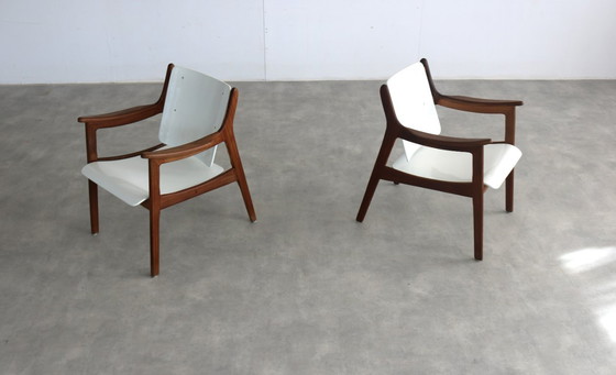 Image 1 of 2x vintage armchairs