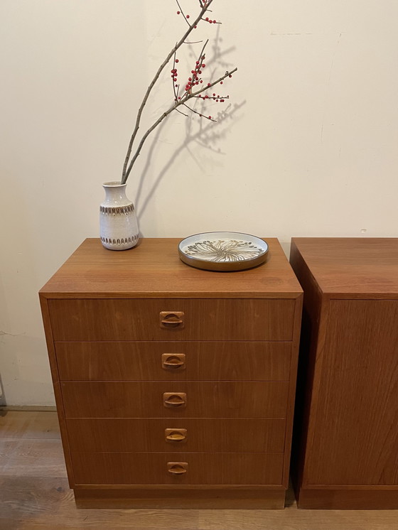 Image 1 of Cassettiera vintage danese Ladekast in teak, design di metà secolo